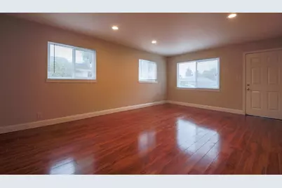 1159 Garden St, East Palo Alto, CA 94303 - Photo 2