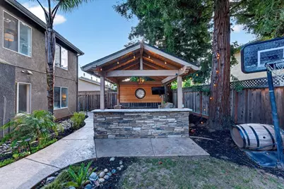 1301 Peregrine Dr, Gilroy, CA 95020 - Photo 62