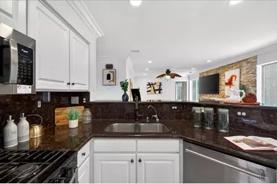1301 Peregrine Dr, Gilroy, CA 95020 - Photo 20