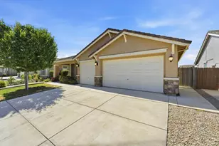 436 Northampton Way, Newman, CA 95360 - Photo 1
