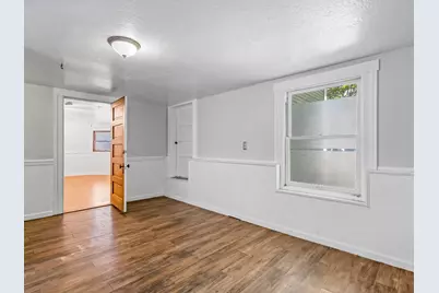 2200 L St, Sacramento, CA 95816 - Photo 12