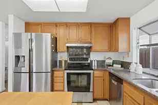 201 Knights Cir, Vallejo, CA 94591 - Photo 8