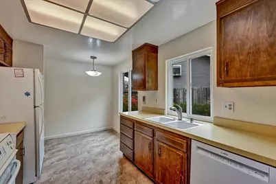 47 Buffalo Ct, Pacifica, CA 94044 - Photo 22