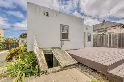 338 Alexander St, Salinas, CA 93901 - Photo 28