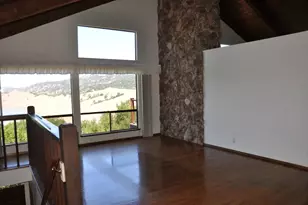 17590 Holiday Dr, Morgan Hill, CA 95037 - Photo 2
