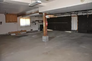17590 Holiday Dr, Morgan Hill, CA 95037 - Photo 14