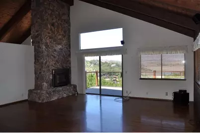 17590 Holiday Dr, Morgan Hill, CA 95037 - Photo 4