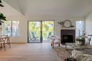 905 W Middlefield Rd 918, Mountain View, CA 94043 - Photo 4