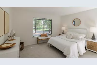905 W Middlefield Rd 918, Mountain View, CA 94043 - Photo 8