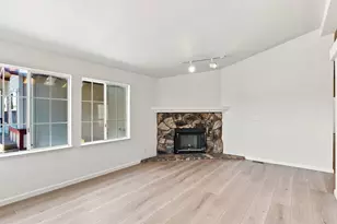 1085 Tasman Dr 123, Sunnyvale, CA 94089 - Photo 8
