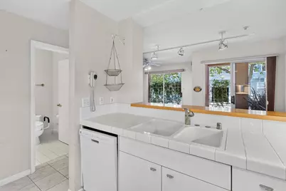 600 Chestnut St 110, San Francisco, CA 94133 - Photo 12