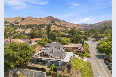 16125 Yona Vista Ave, San Jose, CA 95127 - Photo 40