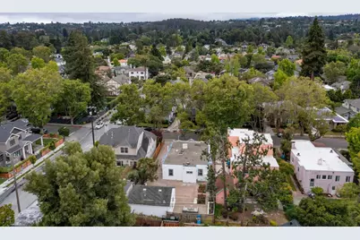 1204 Cortez Ave, Burlingame, CA 94010 - Photo 40