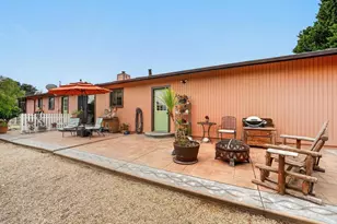 9604 Martin Ln, Salinas, CA 93907 - Photo 12