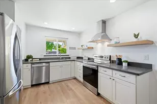 2992 Vivian Ln, San Jose, CA 95124 - Photo 10