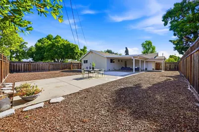 2992 Vivian Ln, San Jose, CA 95124 - Photo 42