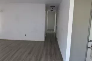 320 McCarthy St, Hollister, CA 95023 - Photo 8