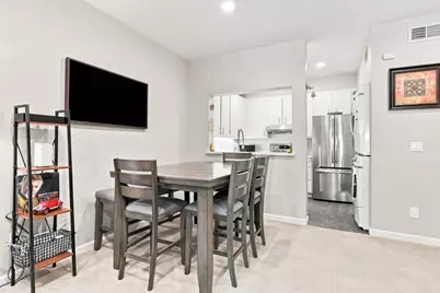 4671 Albany Cir 109, San Jose, CA 95129 - Photo 10