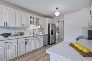 455 Grant Ave 10, Palo Alto, CA 94306 - Photo 8