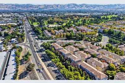 2252 Winepol Loop, San Jose, CA 95125 - Photo 4
