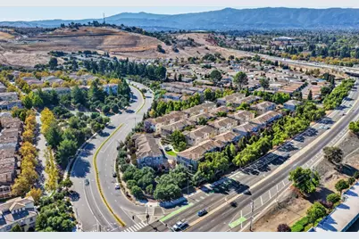 2252 Winepol Loop, San Jose, CA 95125 - Photo 40