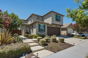 420 Alicante Dr, Hollister, CA 95023 - Photo 2