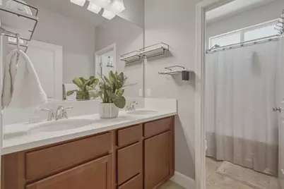 420 Alicante Dr, Hollister, CA 95023 - Photo 38