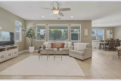 420 Alicante Dr, Hollister, CA 95023 - Photo 6