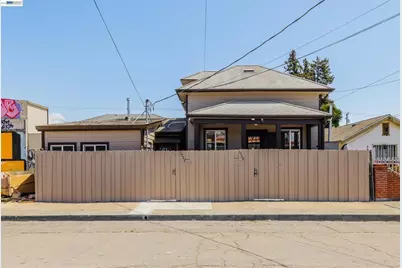 1720 46th Ave, Oakland, CA 94601 - Photo 1