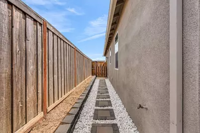 673 Dorset Dr, Patterson, CA 95363 - Photo 32