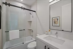 1095 Tartan Ln, San Jose, CA 95125 - Photo 26
