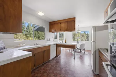 2554 Titan Way, Castro Valley, CA 94546 - Photo 8