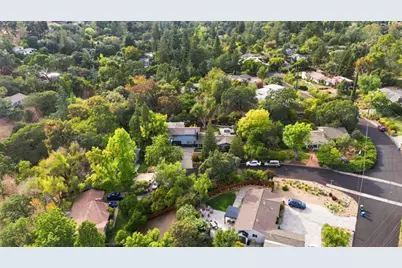 21 Russell Ct, Walnut Creek, CA 94598 - Photo 62