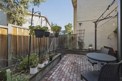 130 Baroni Ave 37, San Jose, CA 95136 - Photo 22