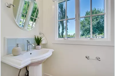 1598 Wawona Dr, San Jose, CA 95125 - Photo 16