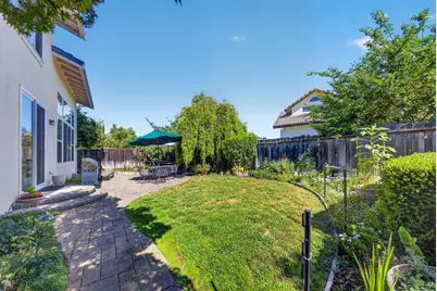 1405 Casablanca Cir, Gilroy, CA 95020 - Photo 20