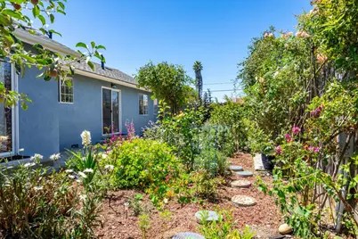 703 Seaside St, Santa Cruz, CA 95060 - Photo 36