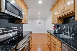 360 Auburn Way 10, San Jose, CA 95129 - Photo 12