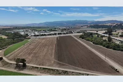 10 Chittenden Rd, San Juan Bautista, CA 95045 - Photo 4