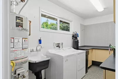 116 Meadowbrook Dr, Los Gatos, CA 95032 - Photo 30