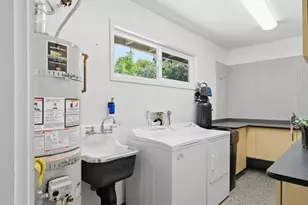 116 Meadowbrook Dr, Los Gatos, CA 95032 - Photo 30