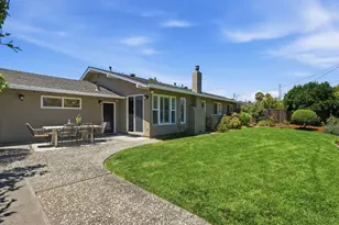116 Meadowbrook Dr, Los Gatos, CA 95032 - Photo 32