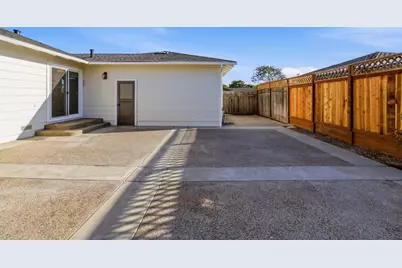 788 Bedford Dr, Salinas, CA 93901 - Photo 24