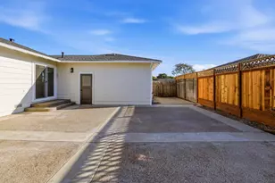 788 Bedford Dr, Salinas, CA 93901 - Photo 24