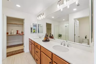 391 Charles Morris Ter, Sunnyvale, CA 94085 - Photo 20