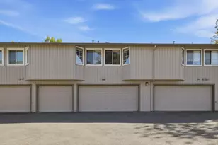 2286 Wine Maker Way, San Jose, CA 95124 - Photo 2