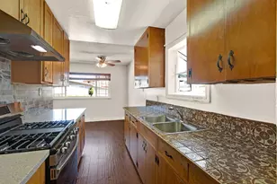 141 Pecks Ln, South San Francisco, CA 94080 - Photo 4