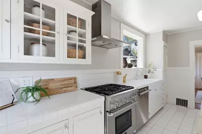 807 Acacia Dr, Burlingame, CA 94010 - Photo 20