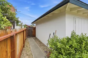 25 Bronson St, Watsonville, CA 95076 - Photo 16