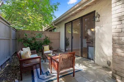 19626 Vineyard Ln, Saratoga, CA 95070 - Photo 32